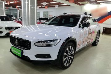 Used Volvo V90 2021 Cross Country B5 AWD Smart Range Edition