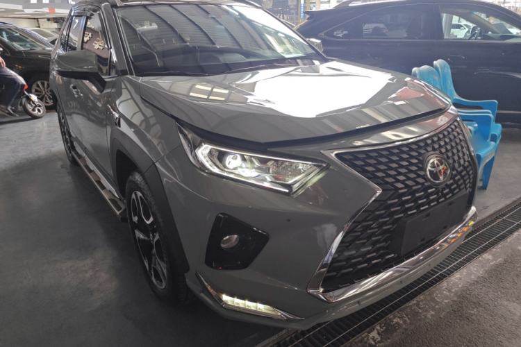 Used Toyota RAV4 2020 2.0L CVT Four-Wheel Drive Prestige Edition
