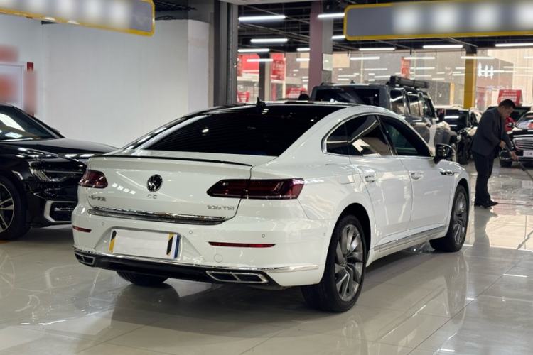 Used Volkswagen FAW-Volkswagen CC 2023 380TSI Striking Edition
