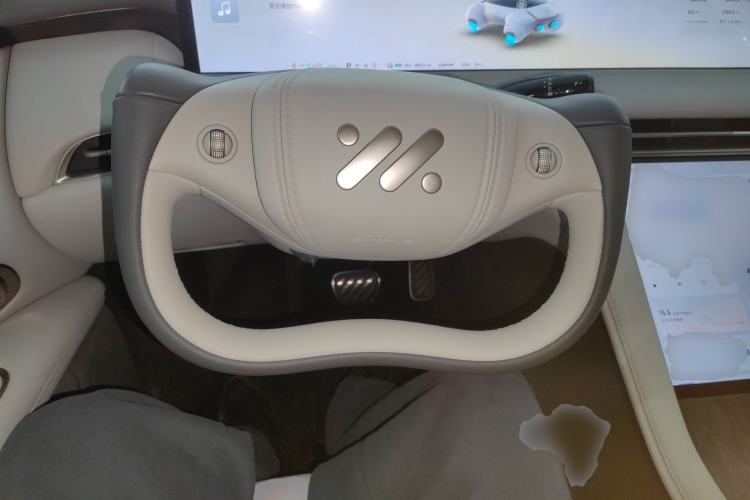 Used  LS7 2025 New Edition Ultra
