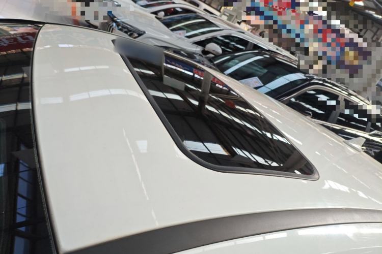 Used Ford Focus 2017 Hatchback 1.6L Automatic Fashion Edition Smart Drive Version
