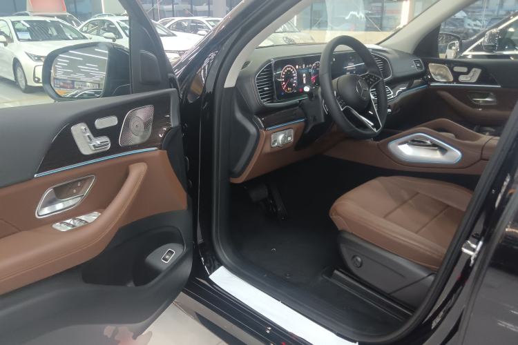 Used Mercedes-Benz GLE 2025 GLE 350 4MATIC Stylish Model
