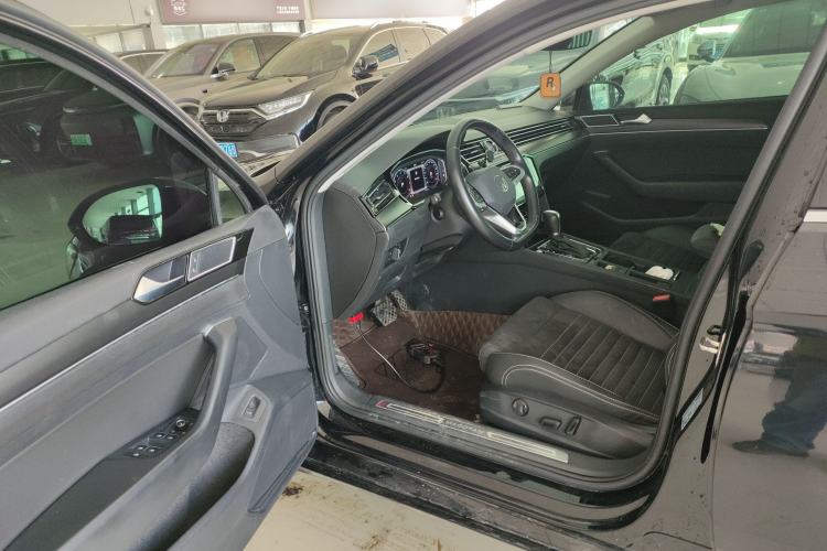 Used Volkswagen Magotan 2020 330TSI DSG Luxury Edition
