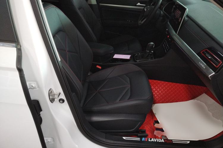 Used Volkswagen Lavida 2024 300TSI DSG Starry Sky Leading Edition
