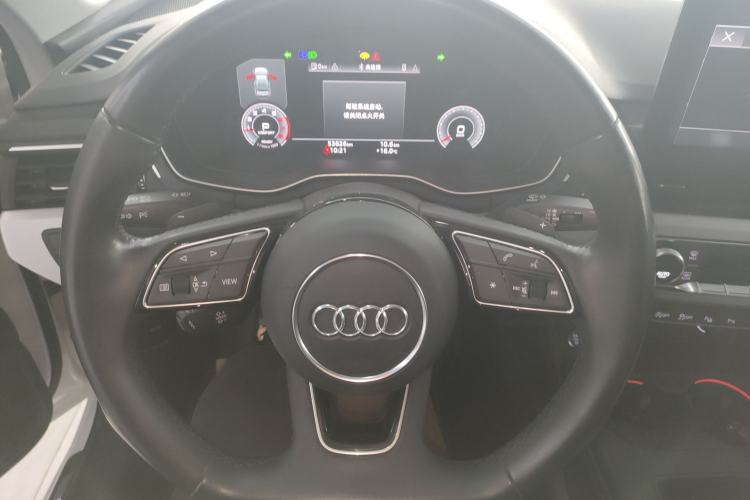 Used Audi A4L 2022 40 TFSI Luxury Dynamic Model