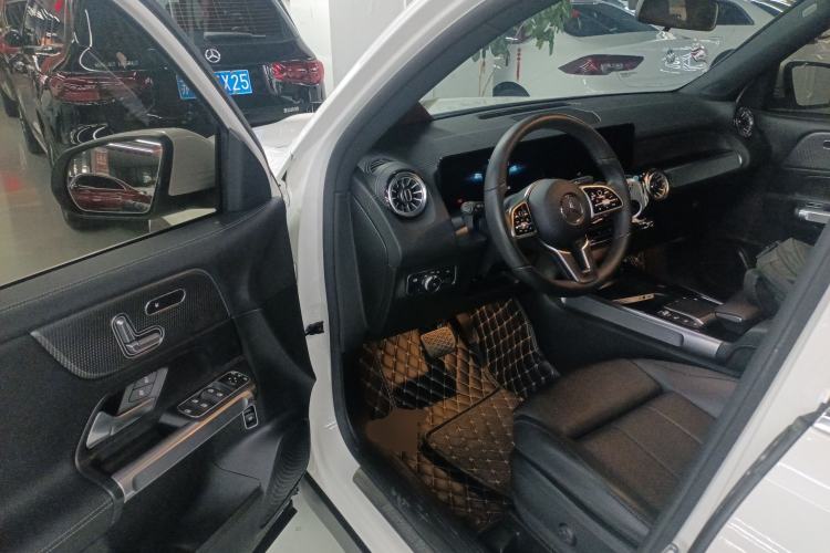 Used Mercedes-Benz GLB 2021 GLB 200 Fashion Model
