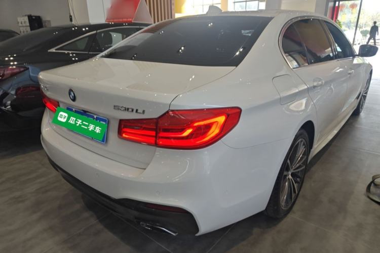 Used BMW 5 Series 2020 530Li Luxury Edition M Sport Package
