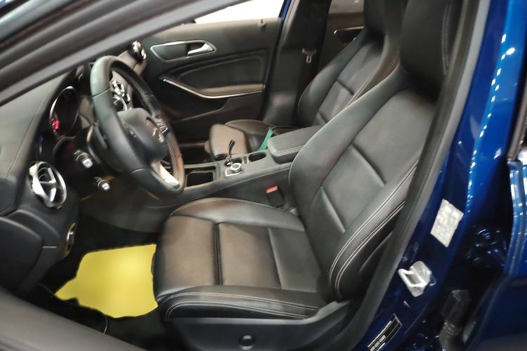 Used Mercedes-Benz GLA 2017 GLA 200 Fashion Model