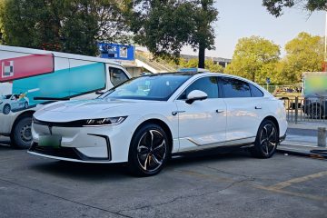 Used VOYAH PASSION 2023 Four-Wheel Drive Standard Edition