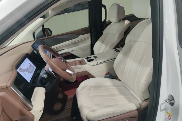 Used BYD Xia 2025 DM-i 1.5T 180km Beyond Edition
