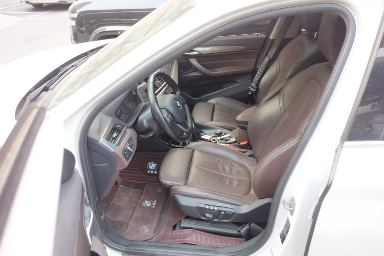 Used BMW X1 2018 sDrive18Li Luxury Model
