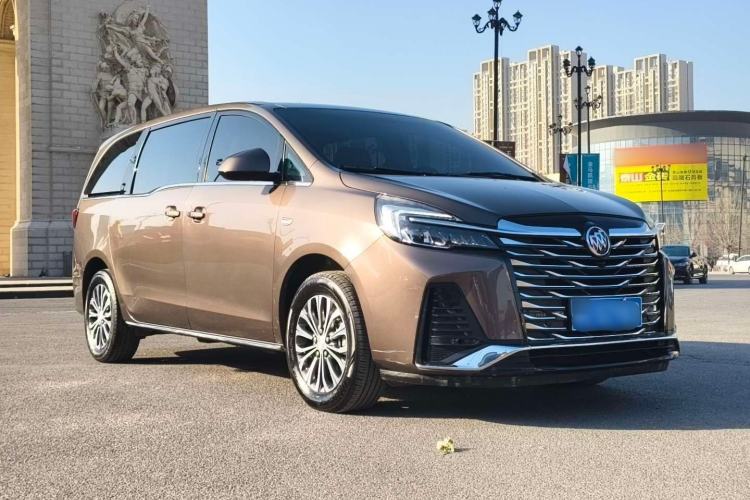 Used Buick GL8 2023 Land Executive Class Comfort Model