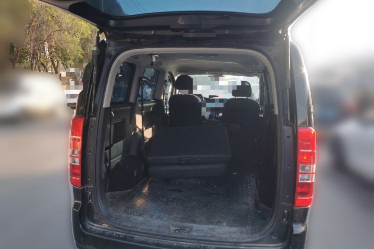 Used  M3 2022 1.8L 7-seat Standard Edition
