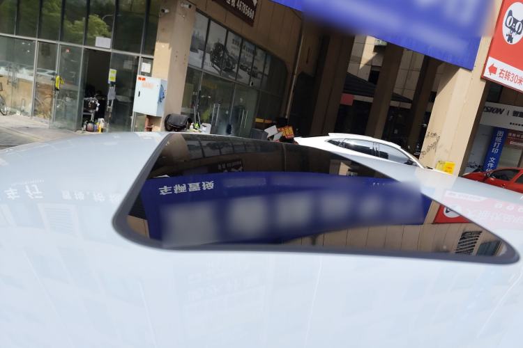 Used Roewe i5 2019 1.5L Automatic 4G Connected Langhao Edition
