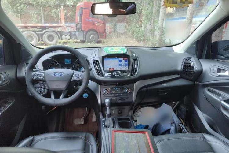 Used Ford Kuga 2017 EcoBoost 180 Two-Wheel-Drive Tiger Leap Model
