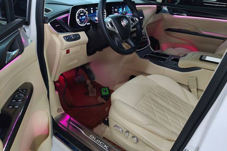 Used Buick GL8 2022 ES Landtrek 653T Flagship Model
