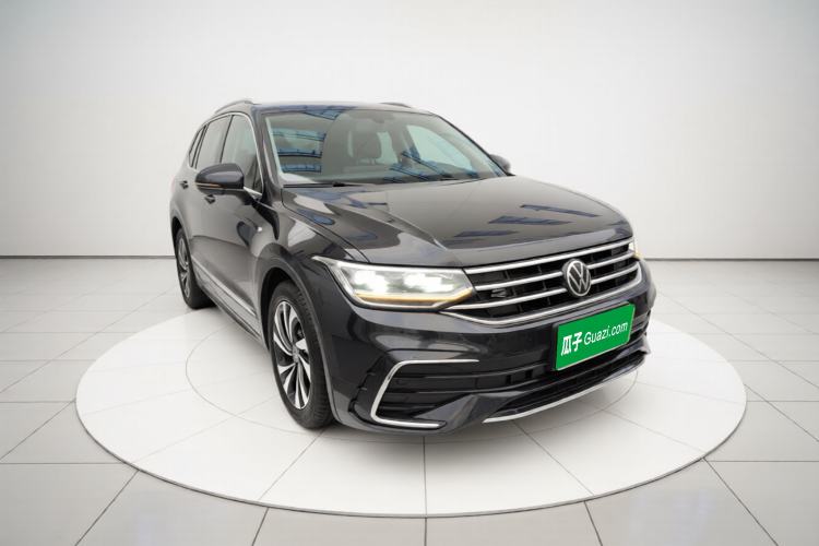 Used Volkswagen Tiguan L 2024 Outstanding Model 330TSI Automatic Two-Wheel Drive R-Line Dragon Glory Edition
