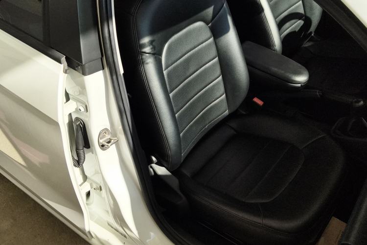 Used Volkswagen Jetta 2019 Dream Edition 1.4L Manual Fashion Version