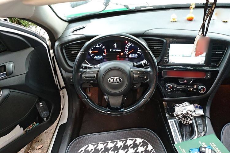 Used Kia K5 2014 2.0L Automatic LUXURY
