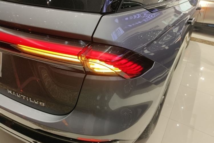 Used Lincoln Nautilus 2023 2.0T Four-Wheel Drive Luxury Edition
