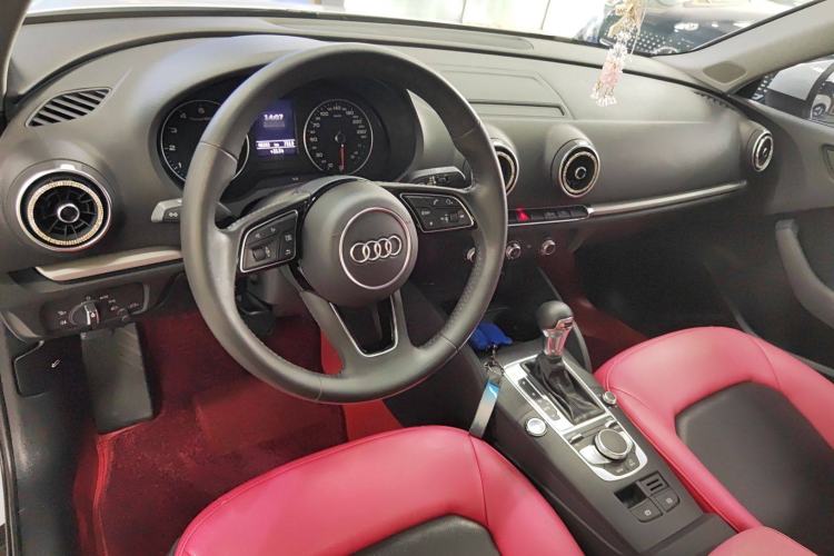 Used Audi A3 2020 Restyled Limousine 35 TFSI Ambition Version China VI
