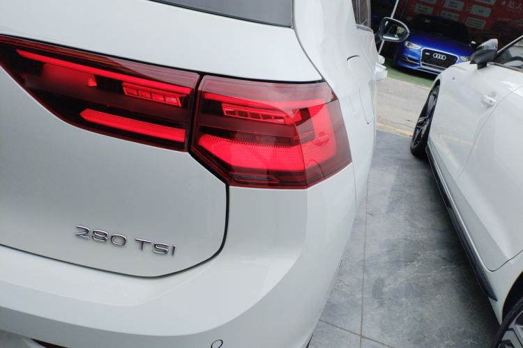 Used Volkswagen Golf 2021 280TSI DSG R-Line
