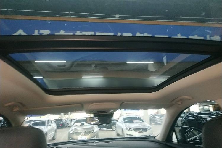 Used Buick Envision 2022 Encore S 652T Two-Wheel-Drive Luxury Model
