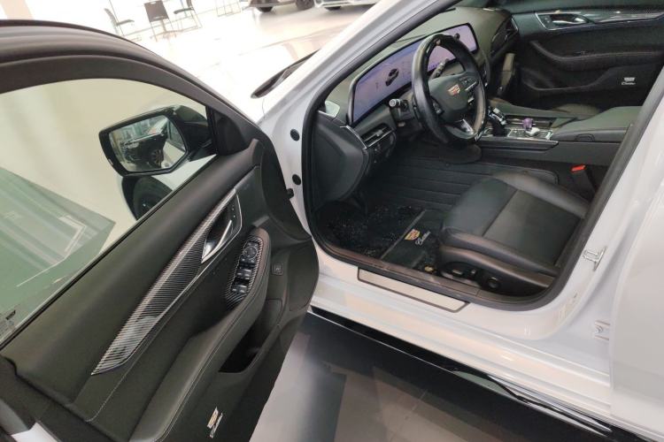 Used Cadillac CT5 2025 28T Track Performance Edition
