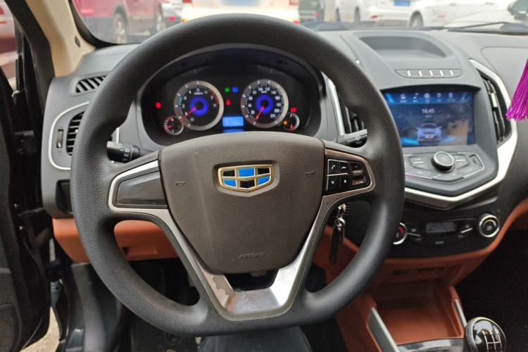 Used Geely Auto Diamond 2016 1.5L Manual Elite Version China IV Standard
