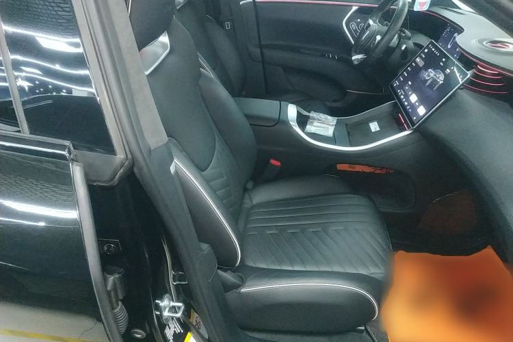 Used  11 2023 Harmony 90° Luxury Edition