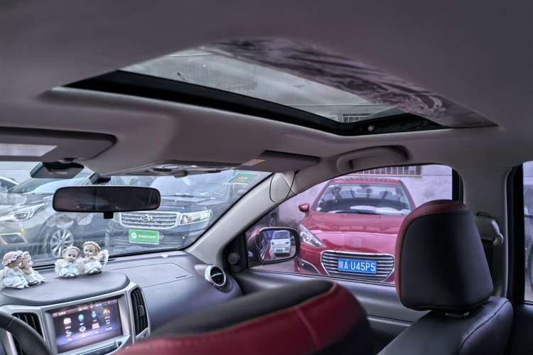 Used Haval H1 2017 Red-Label 1.5L AMT Luxury Model
