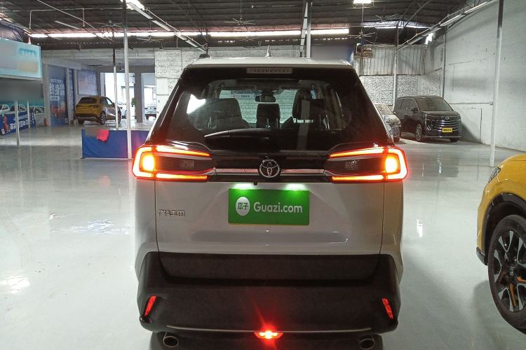 Used Toyota Wildlander 2023 2.0L CVT Four-Wheel Drive Luxury PLUS Edition
