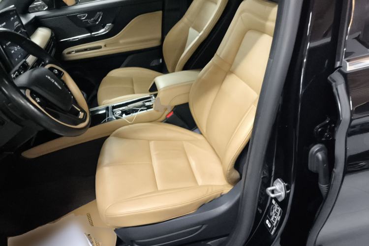 Used Lincoln Corsair 2021 2.0T Two-Wheel-Drive Luxury Edition