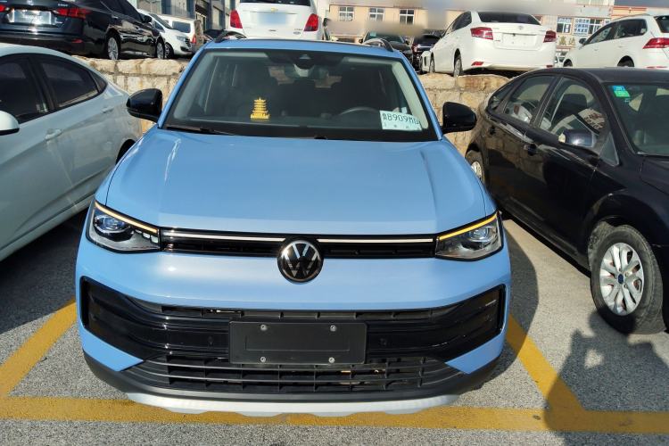 Used Volkswagen Tharu 2025 NewRui 300TSI Prestige Edition