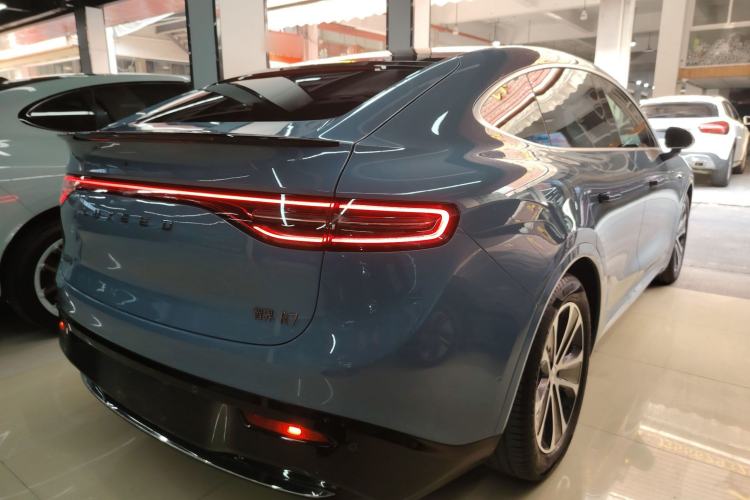 Used Hima Luxeed R7 2024 All-Electric 736 km Ultra