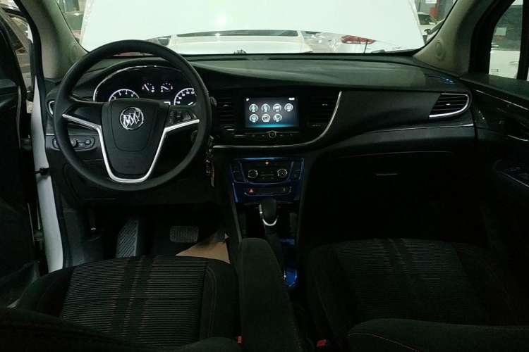 Used Buick Encore 2018 18T Automatic Two-Wheel Drive Urban Leading Model
