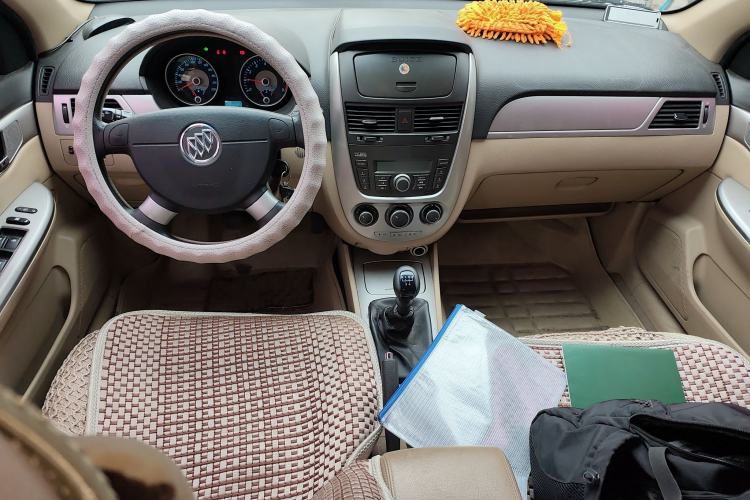 Used Buick Excelle 2013 1.5L Manual Classic Model
