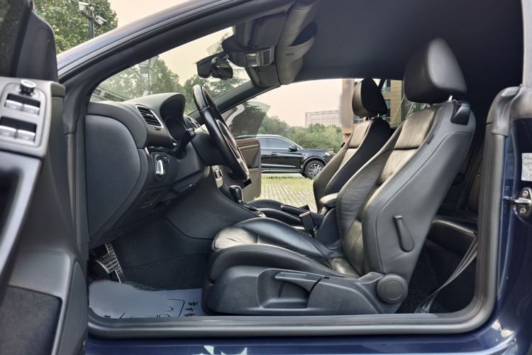 Used Volkswagen Golf 2012 1.4TSI Luxury Convertible Edition
