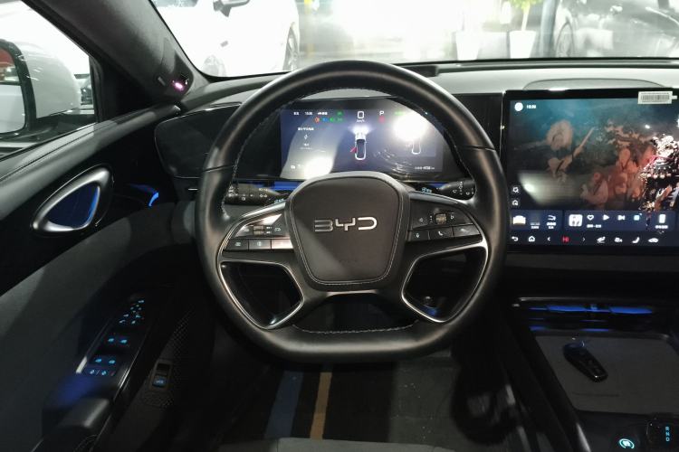 Used BYD Seal 2025 600 All-Wheel Drive Intelligent Driving Version
