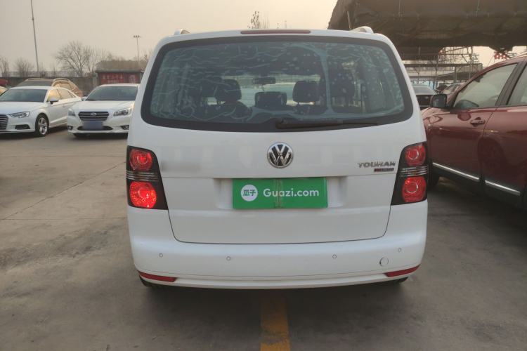 Used Volkswagen Touran 2014 1.4T DSG 30th Anniversary Edition
