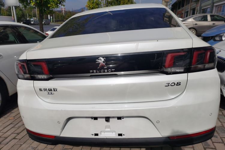 Used Peugeot 308 2016 1.6L Automatic Luxury Edition
