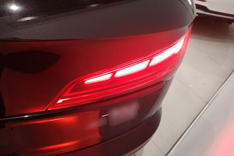 Used Audi Q5L 2022 40T Fashionable and Dynamic Model
