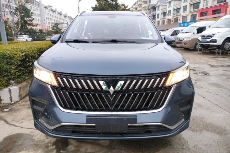 Used Wuling Jiachen 2022 1.5T Manual Comfort & Dynamic Version
