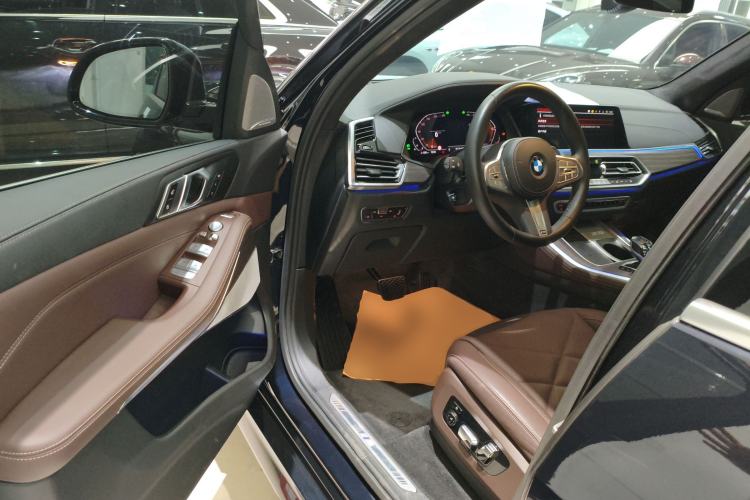 Used BMW X5 2022 Restyled xDrive 40Li M Sport Package