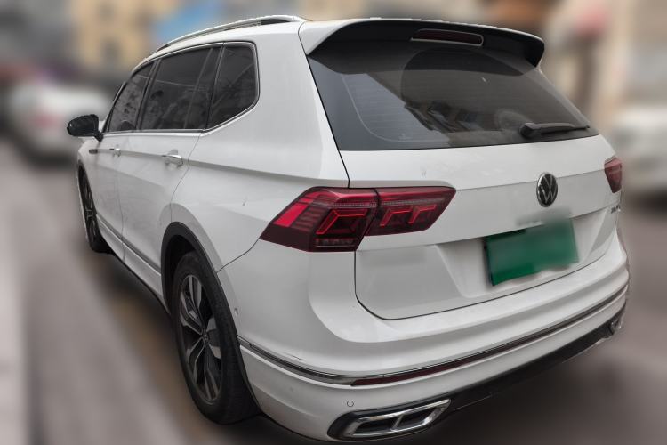 Used Volkswagen Tiguan L 2022 330TSI Automatic Two-Wheel Drive R-Line Enhanced Edition
