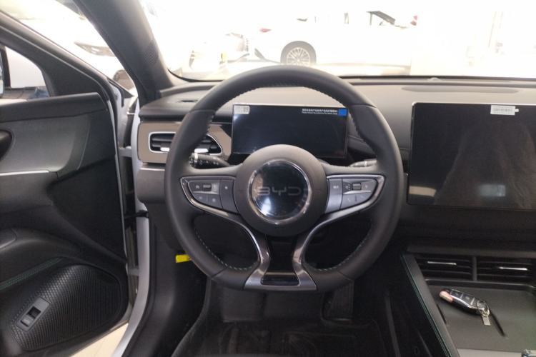 Used BYD Seal 06 New Energy 2024 DM-i 80KM Prestige Model
