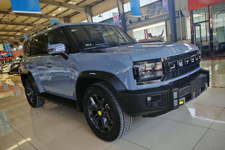 Used Jetour Traveler 2023 2.0T All-Wheel Drive CrossPRO+
