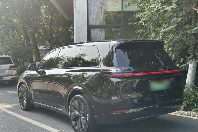 Used Li Auto L9 2022 Max model