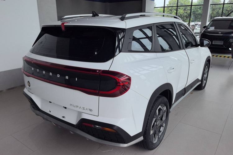 Used Hyundai ix35 2023 Musso 2.0L Prestige LUX Edition
