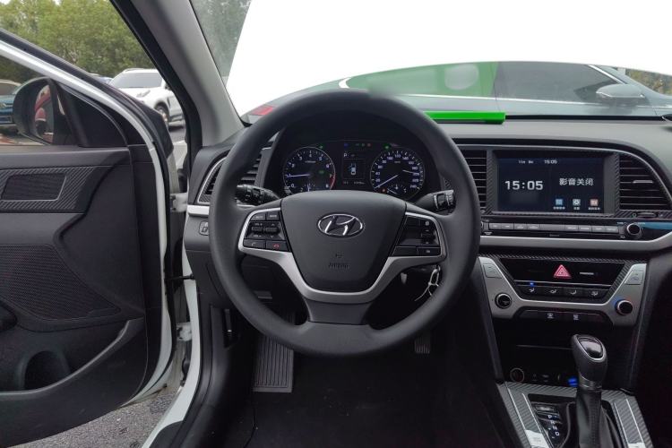 Used Hyundai Elantra 2016 1.6L Automatic ZhiXuan – Elite Version
